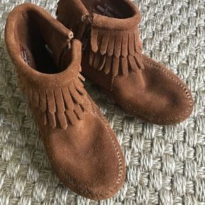 Minnetonka Moccasins - Girls size 12