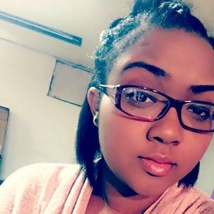 Meet your Posher, Rajahnae