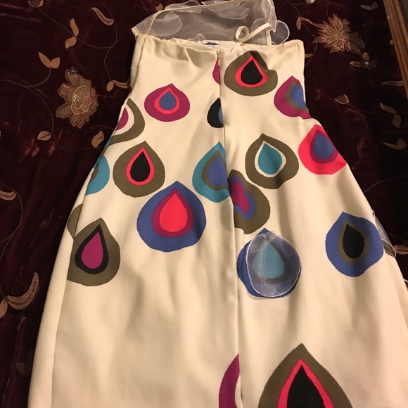 Dress - Picture 3 of 3