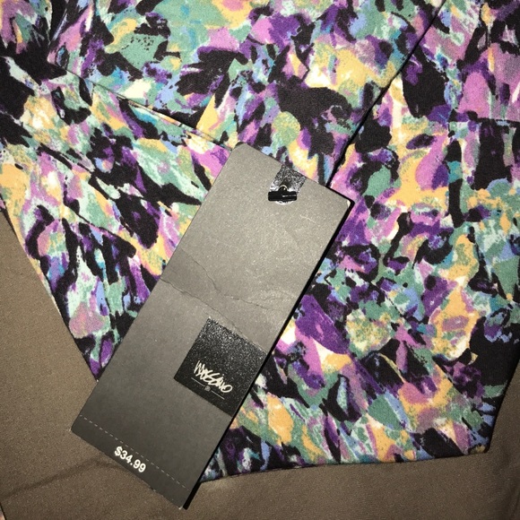 Blazer - Picture 3 of 3