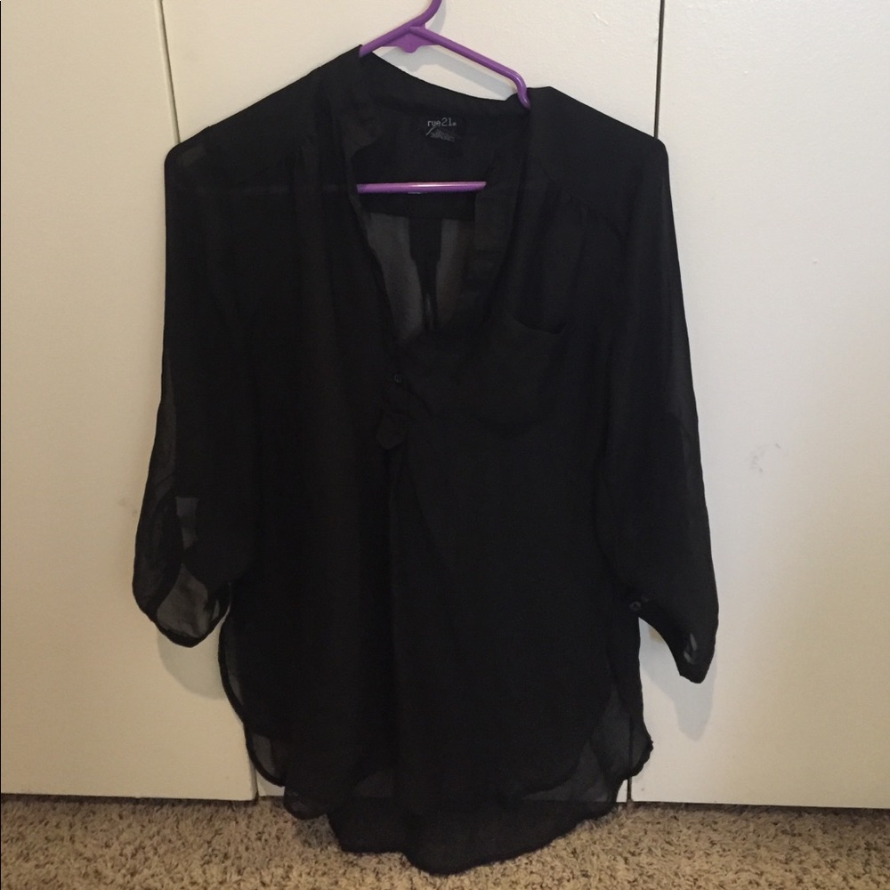 Shear 3/4 sleeve blouse
