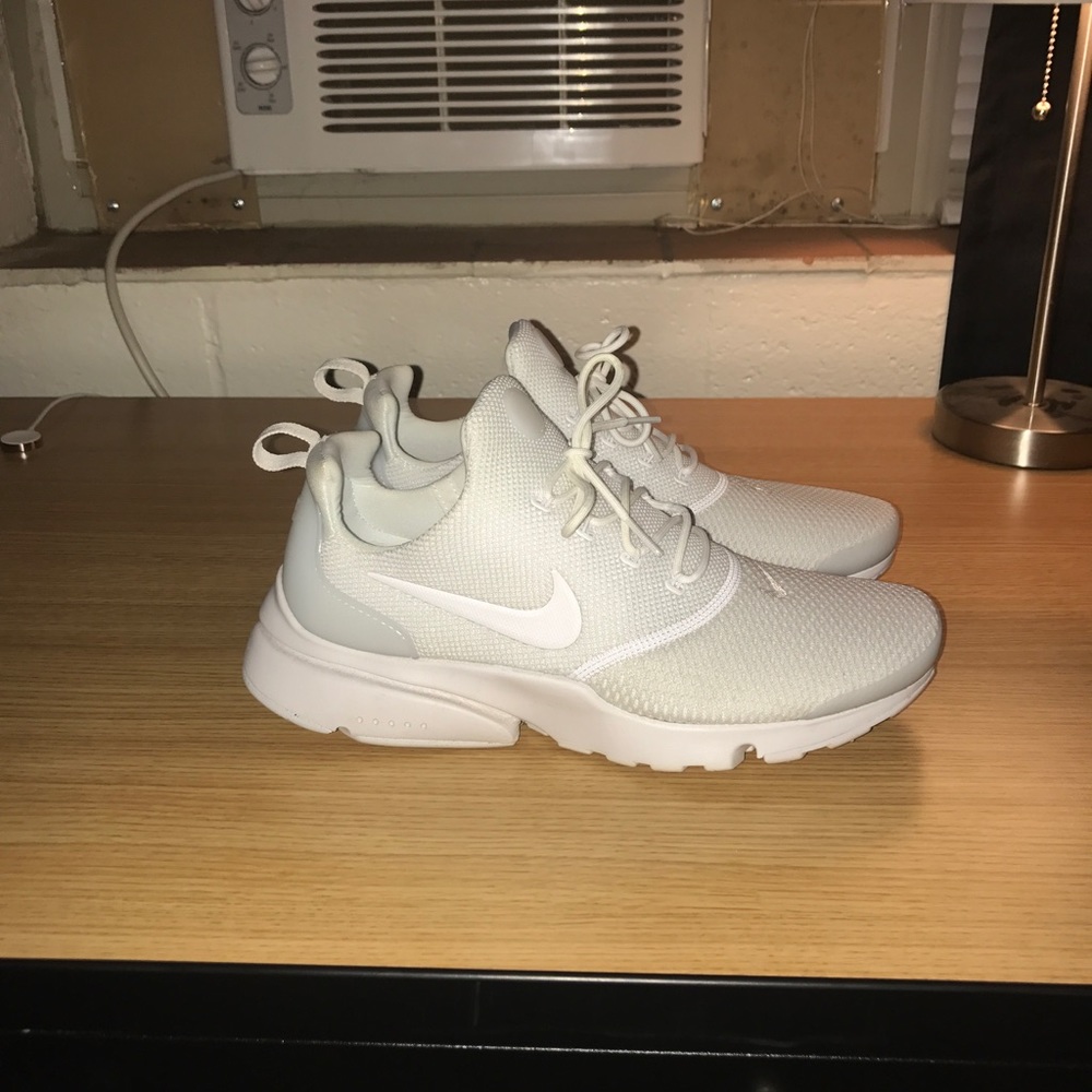 Nike flyknit air presto