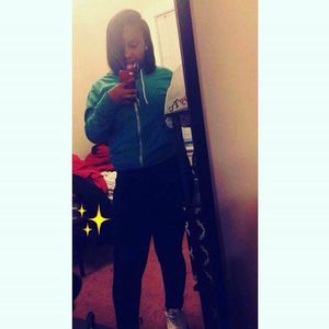 Meet your Posher, Renee