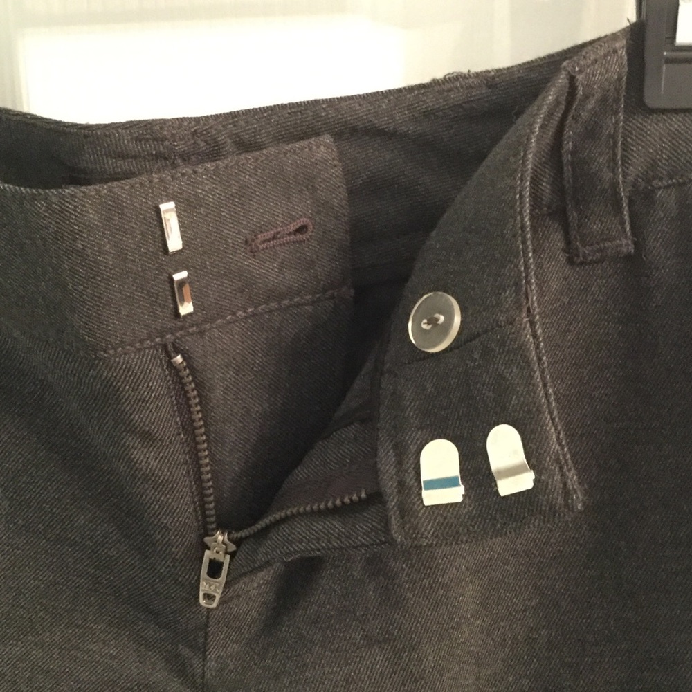 Cropped Pants - Picture 4 of 5