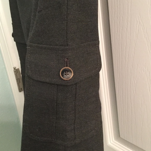 Cropped Pants - Picture 3 of 5