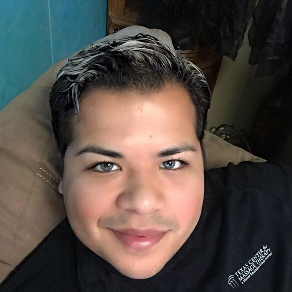 Meet your Posher, Bobby - Picture 4 of 4