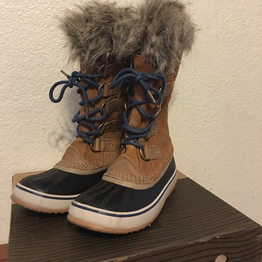 Sorel Joan of Arctic waterproof boots