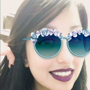 Meet your Posher, Stephany
