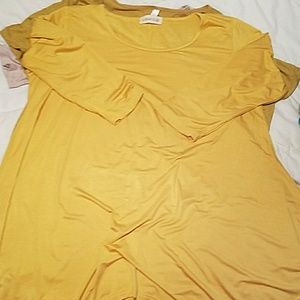 Lot of 3 tops