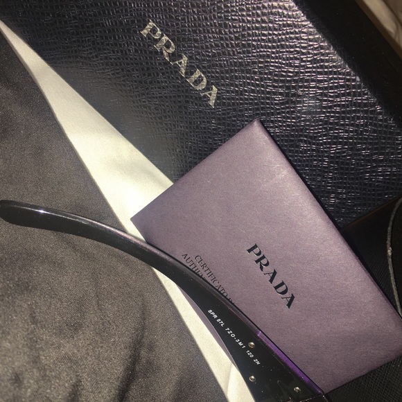 ***SOLD!!!!**** PRADA PURPLE SUNGLASSES RARE!!! - Picture 7 of 8
