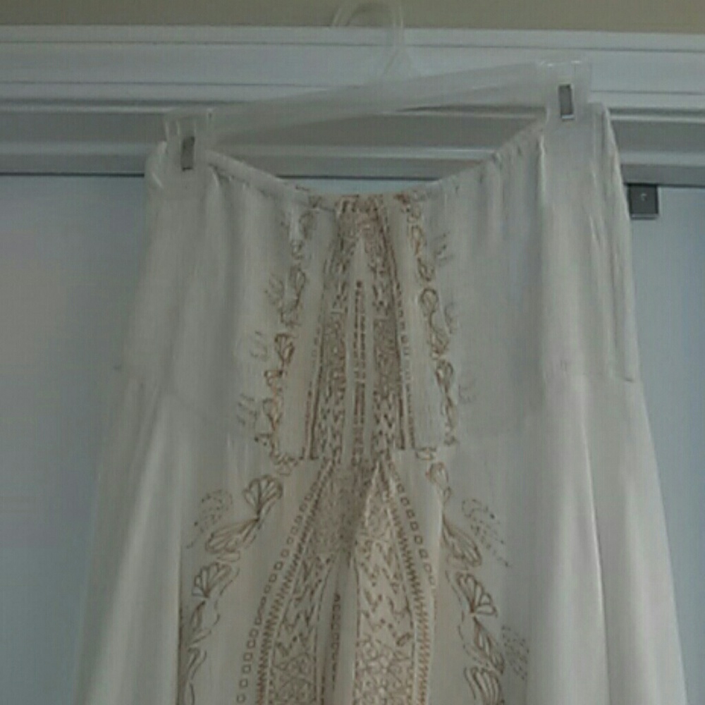 Cover-Up - Picture 2 of 4