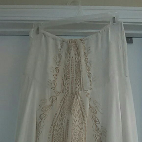 Cover-Up - Picture 2 of 4