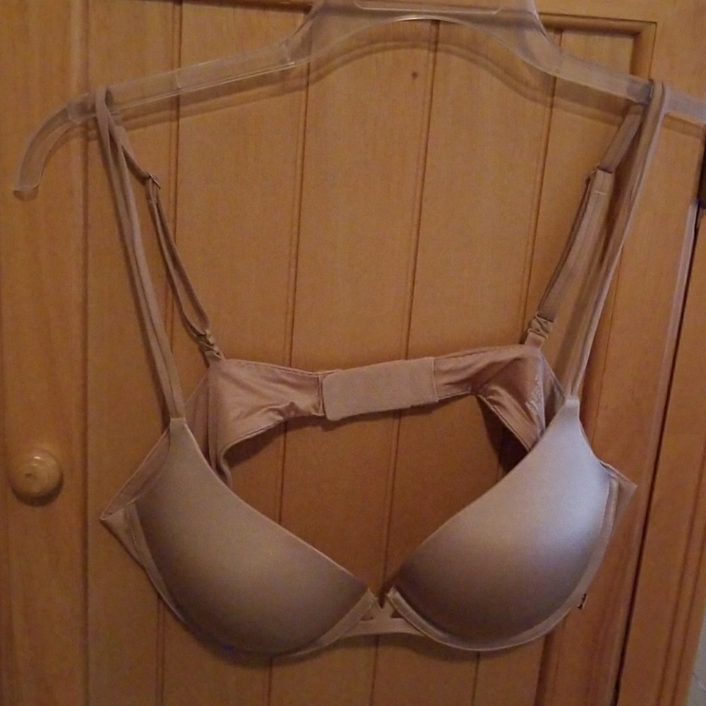 Victoria's Secret Very Sexy bra