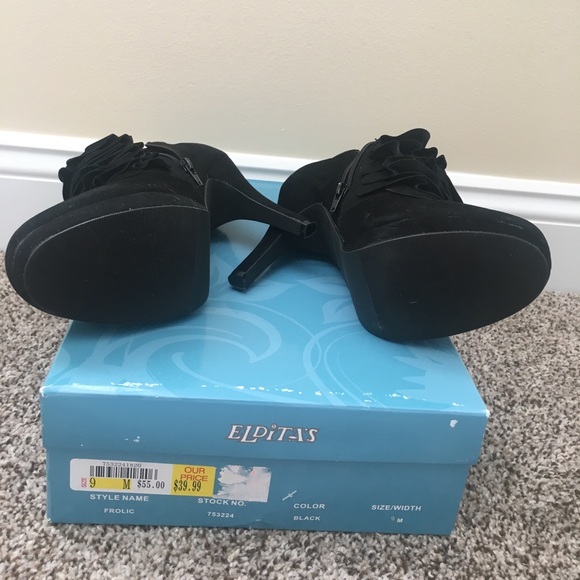 Booties - Picture 4 of 5