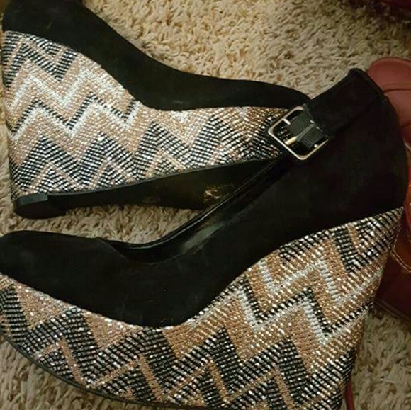 Heels - Picture 6 of 8