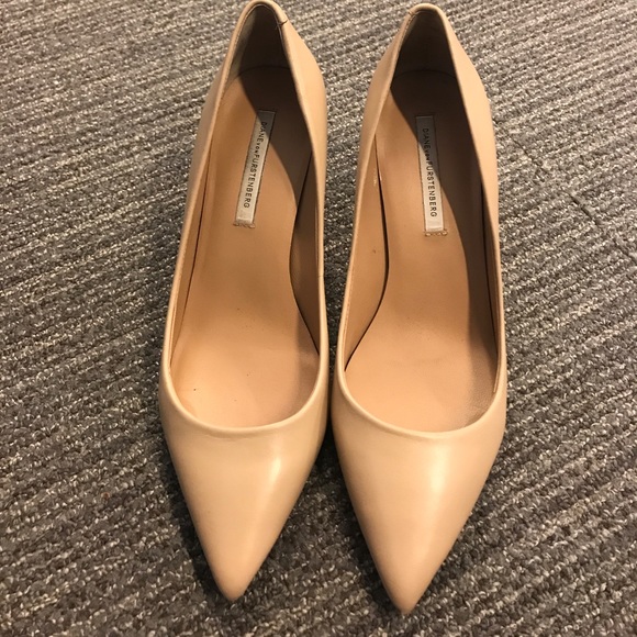 Diane Von Furstenberg Shoes - DVF nude Pumps
