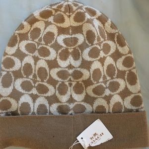 Coach beanie