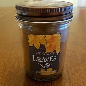 Leaves scented candle