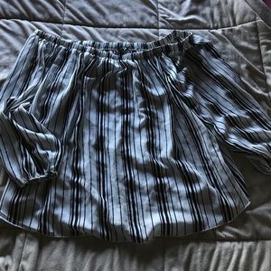 Off the shoulder top Off the shoulder top