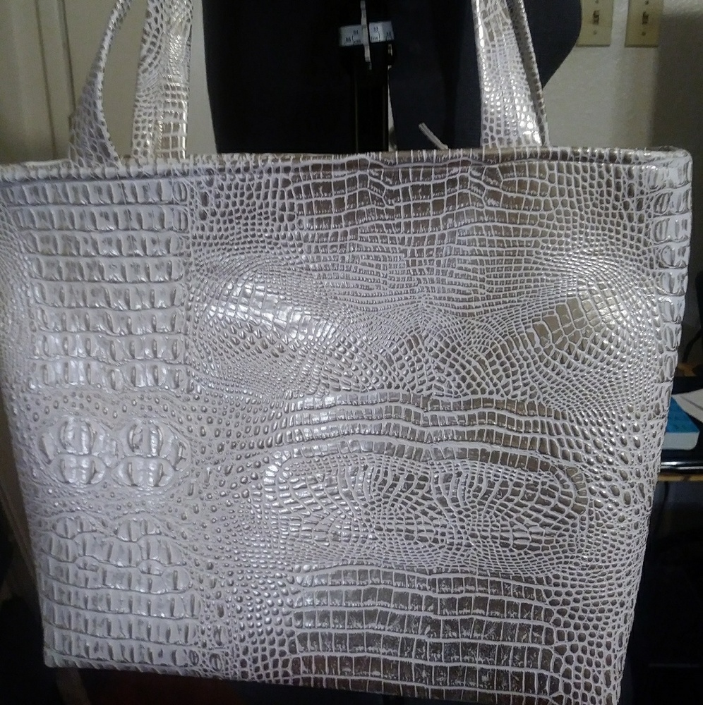 New Fashion Purse 👜💞 Sale & Gifts!!