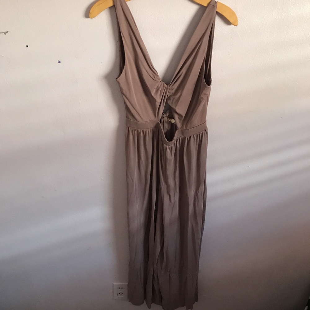 Mauve jumpsuit. Only worn once to a wedding.