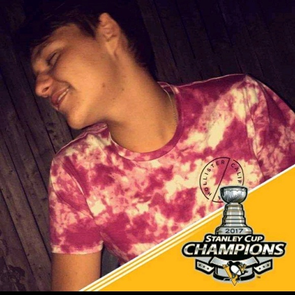Meet your Posher, Devin - Picture 1 of 1