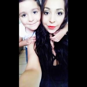 Meet your Posher, Jazmin