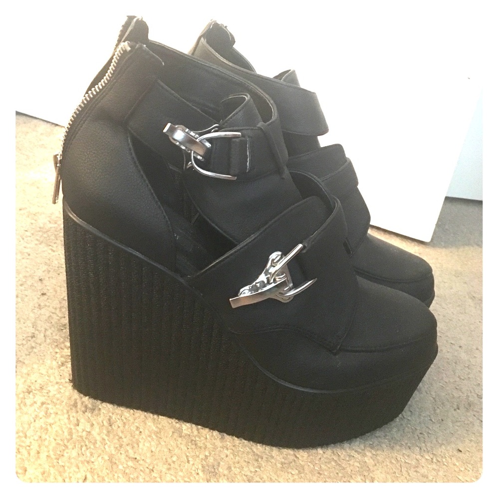 Forever 21 Wedges