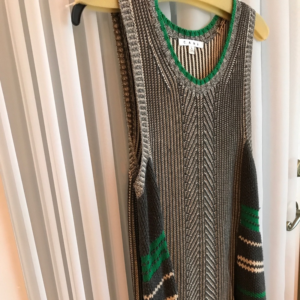 Cabi Trident Knit vest size Large