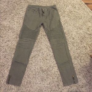 Army green jeggings