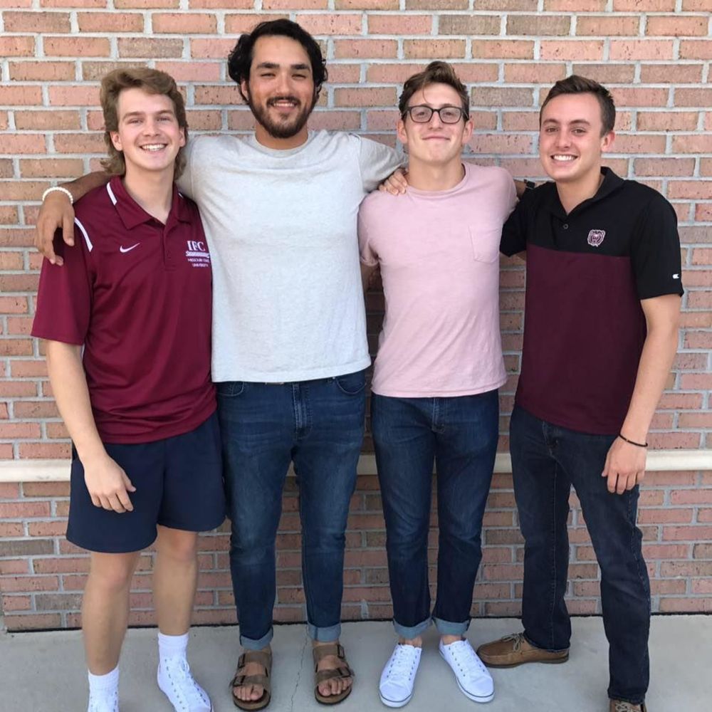 Meet your Posher, Zach