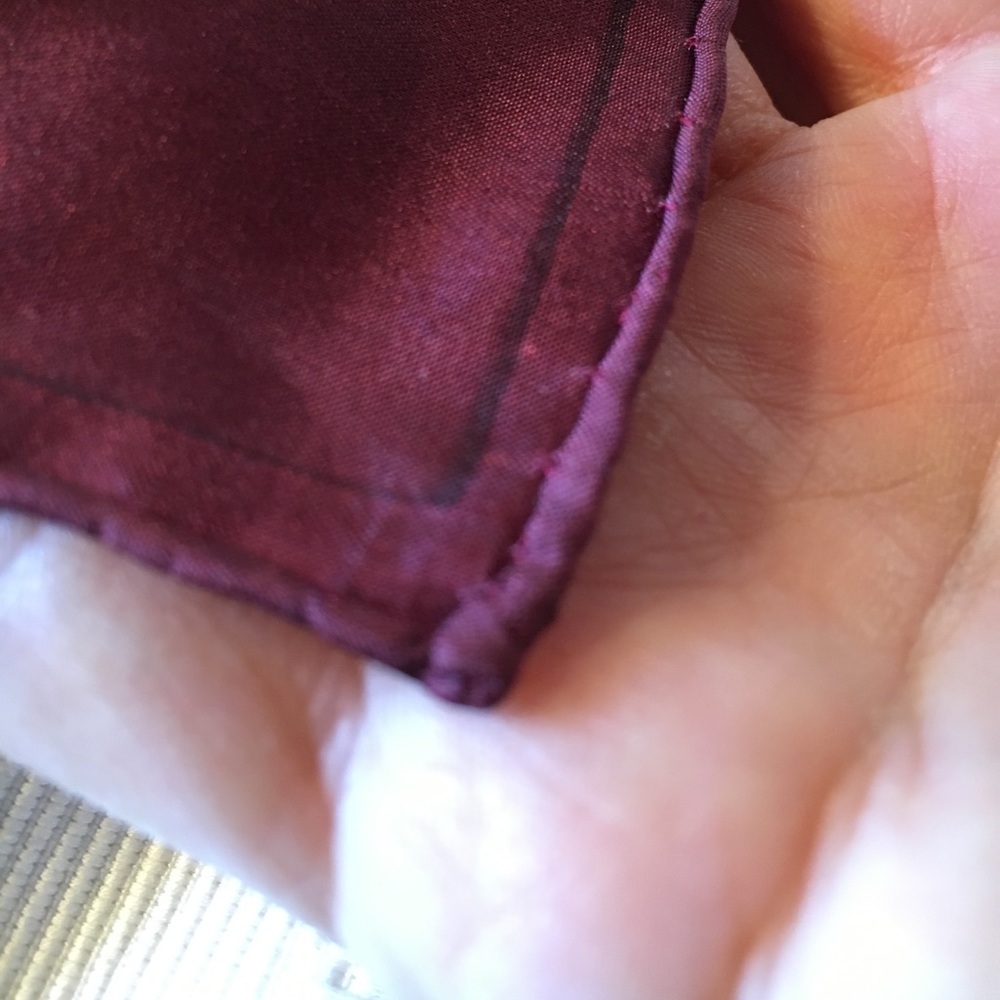 AUTH NWOT Dior silk scarf. 75 cm square. - Picture 3 of 5