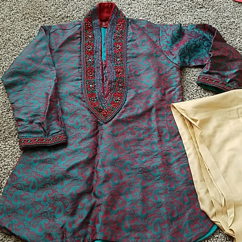 Kurta pajamas (never worn) Size 3