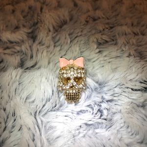 Betsey Johnson skull and bow ring