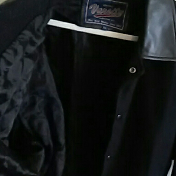 SOLD      Mens Varsity Jacket - Picture 6 of 8