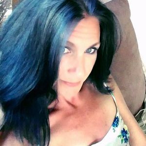 Meet your Posher, Amelia