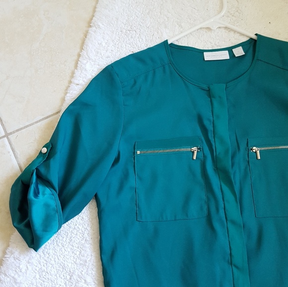 Green Collarless Button Up Top - Picture 2 of 7