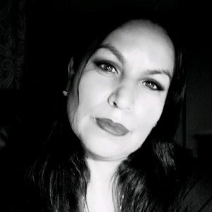 Meet your Posher, Lily