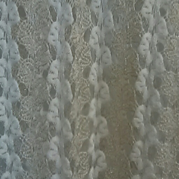 Cover-Up - Picture 2 of 4