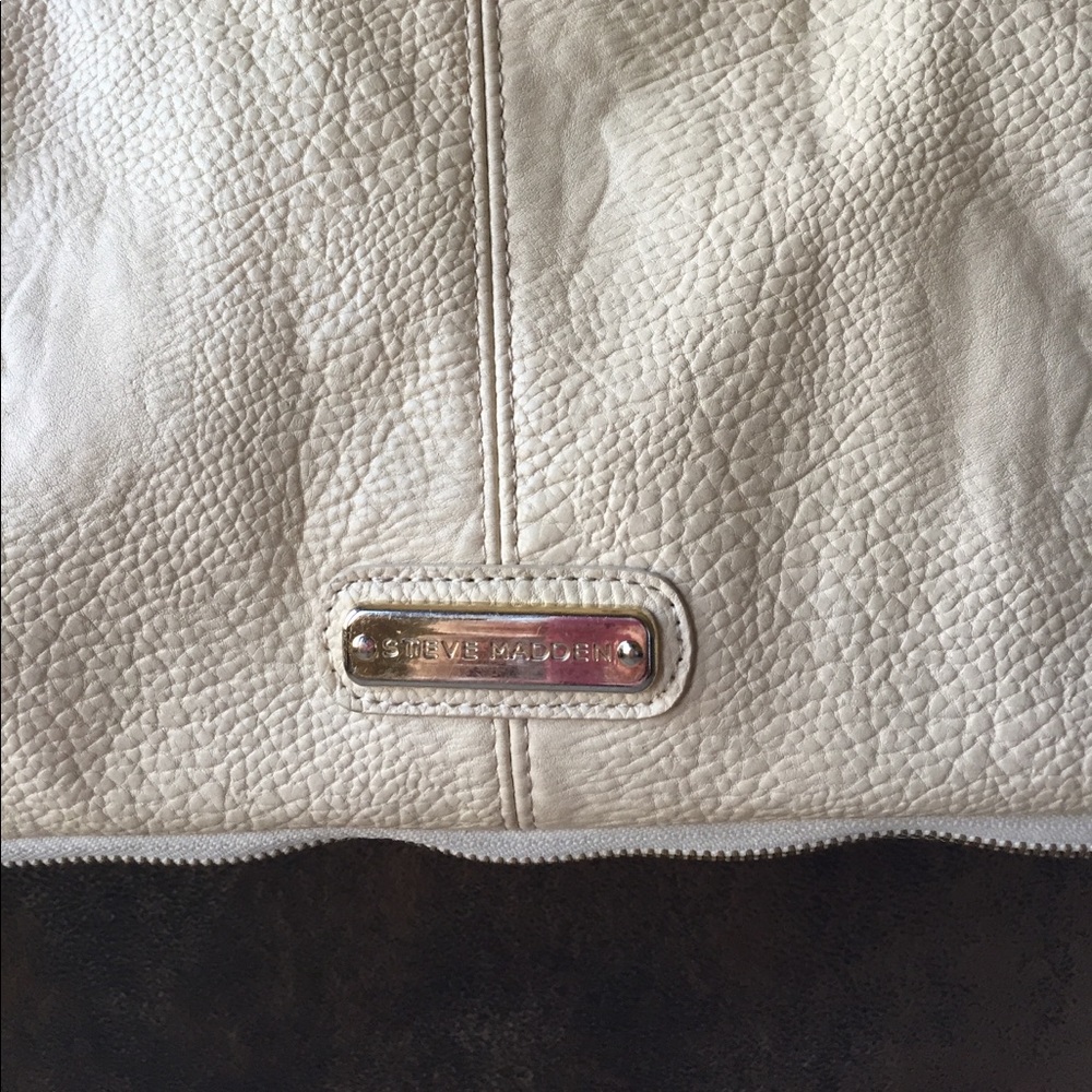 Steve Madden Cross Body Purse - Picture 6 of 6