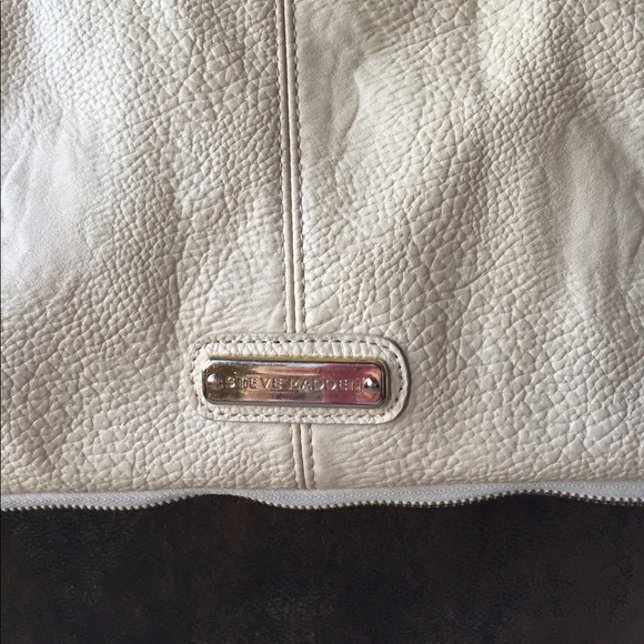 Steve Madden Cross Body Purse - Picture 6 of 6