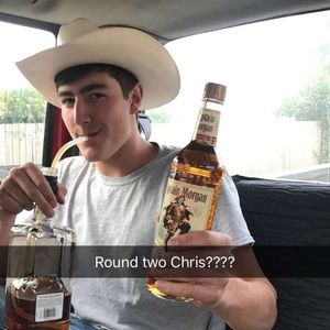 Meet your Posher, Marissa