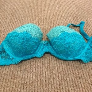 Victoria's Secret beautiful blue lace bra