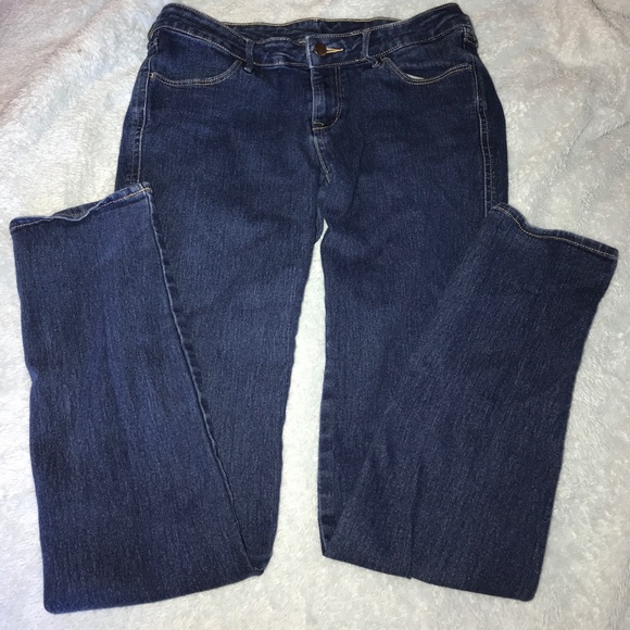Skinny Low Rose Jeans ‼️‼️ - Picture 1 of 3