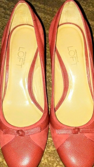 Adorable Ann Taylor loft shoes - Picture 3 of 6