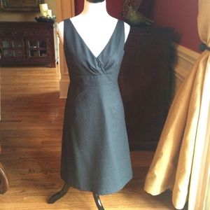 Banana Republic size 6 dress grey wool