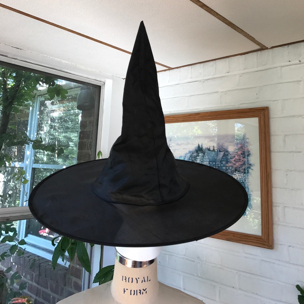 Women's hat