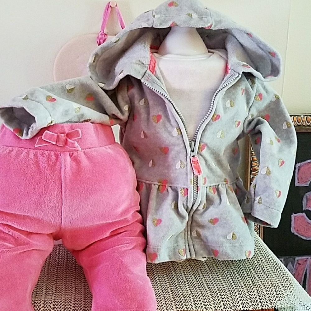 🔴Grey & Pink Valor Sweat Suit