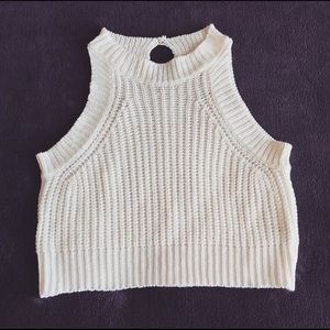 Creme knitted crop top