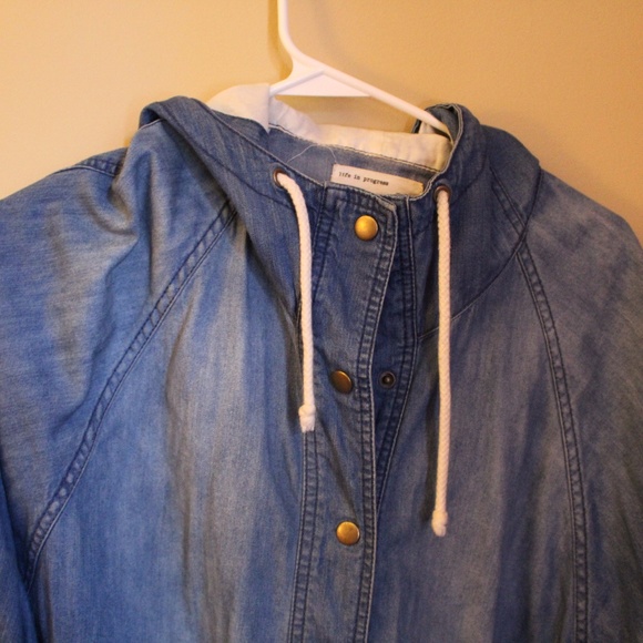 Utility Jacket - Picture 2 of 3